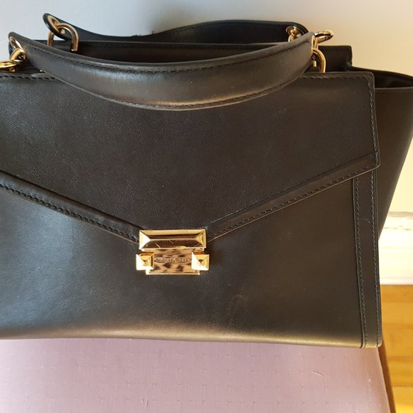 Michael Kors - Picture 2 of 14